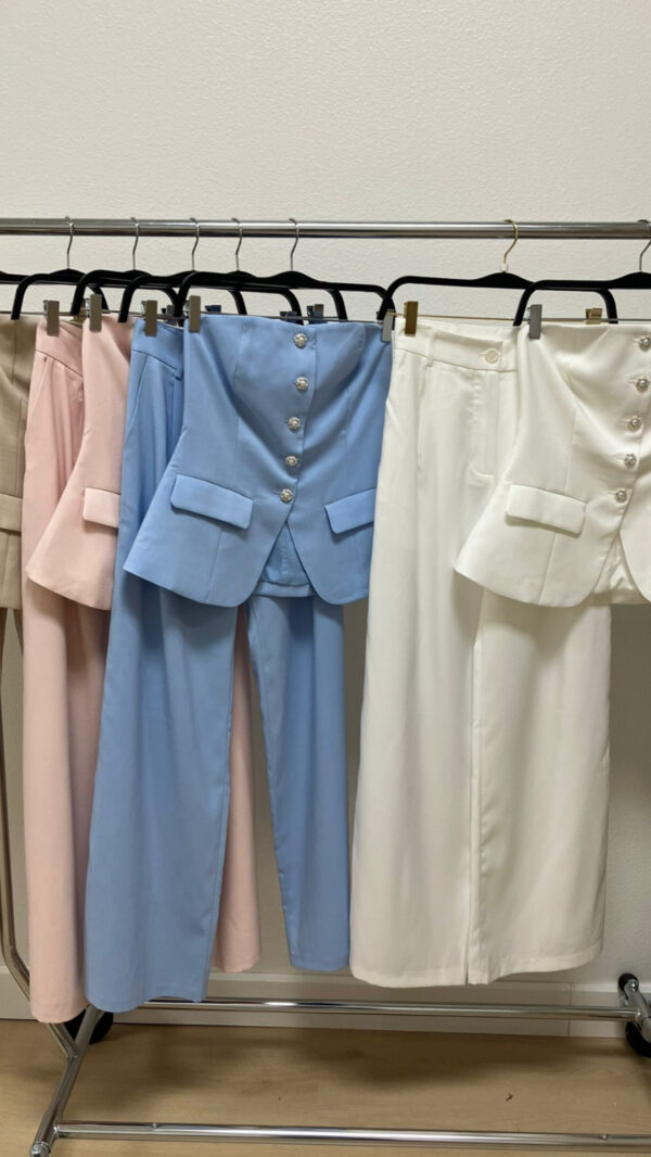 Elisse - Image 3
